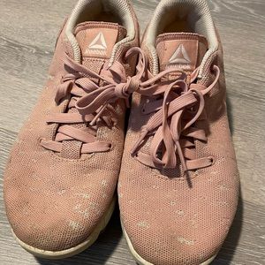 Sneakers Reebok Size 8